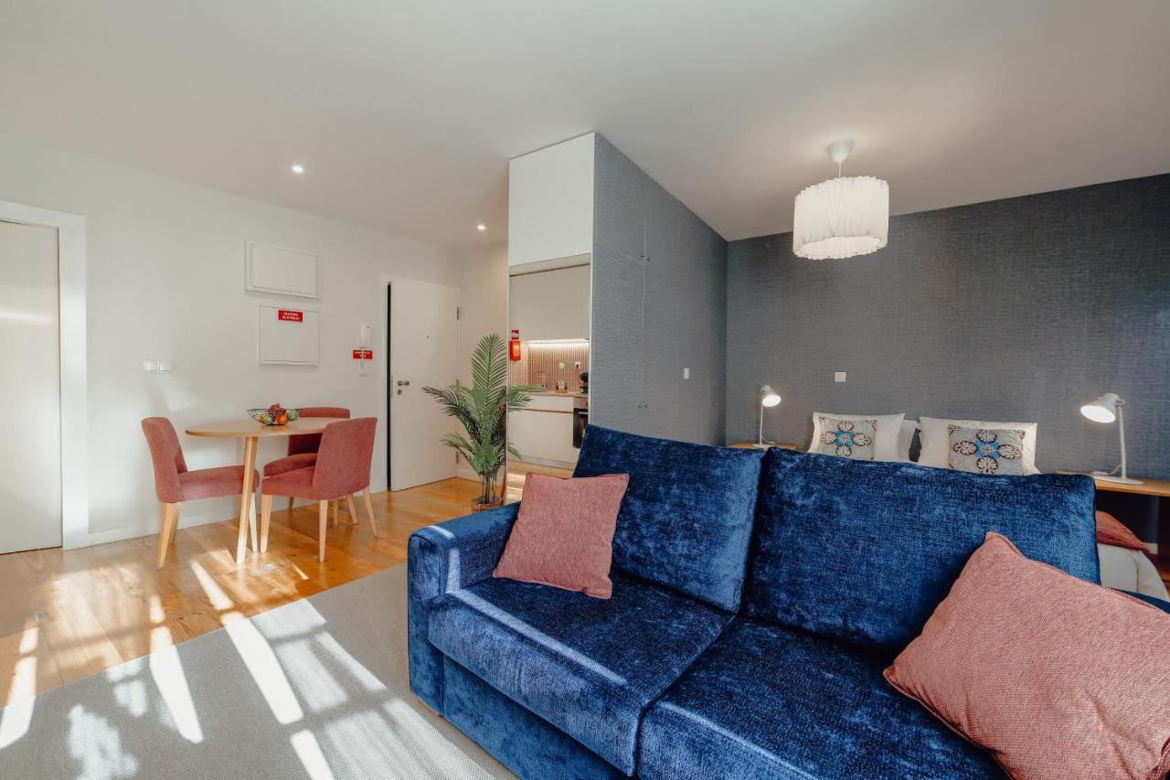 River Eyes At Porto Apartments Ngoại thất bức ảnh