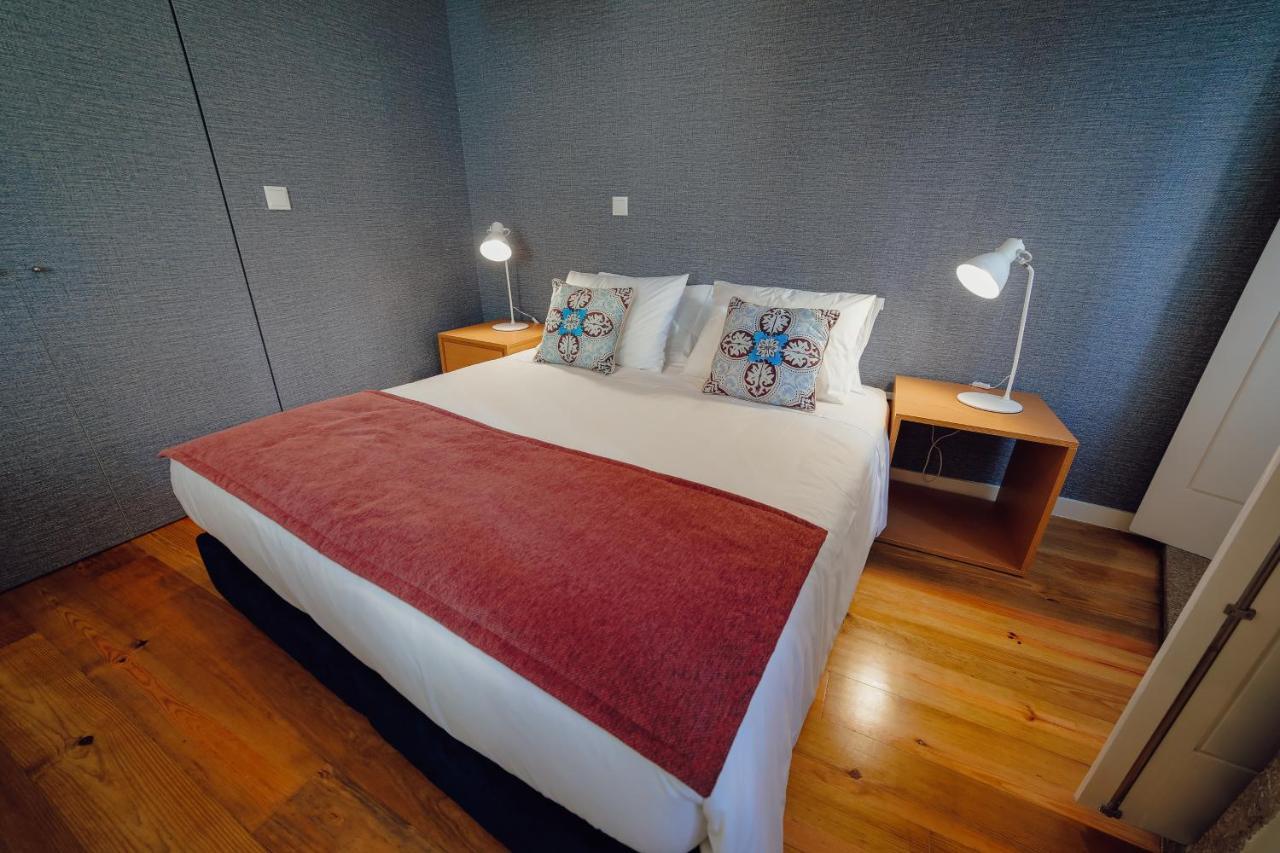 River Eyes At Porto Apartments Ngoại thất bức ảnh