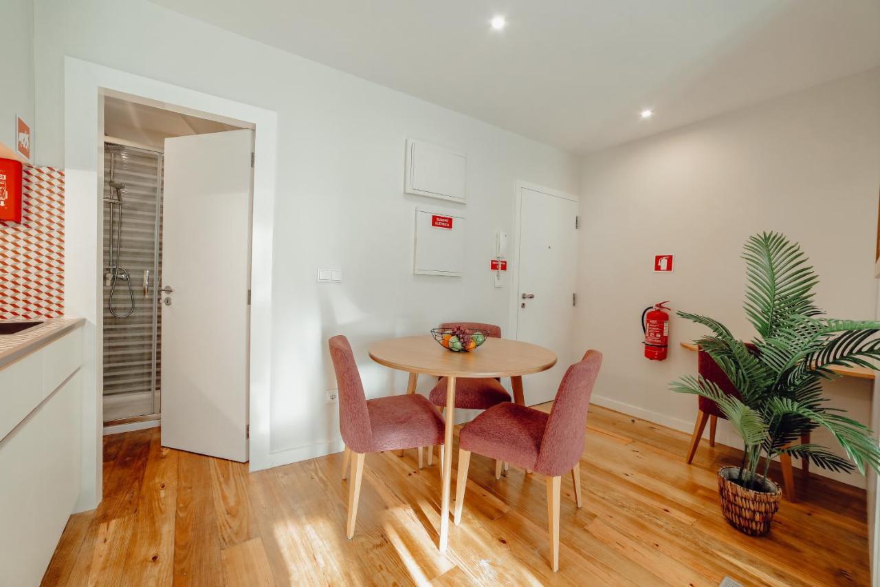River Eyes At Porto Apartments Ngoại thất bức ảnh